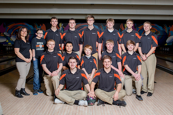 Bowling Boys 8T5A8612-Edit