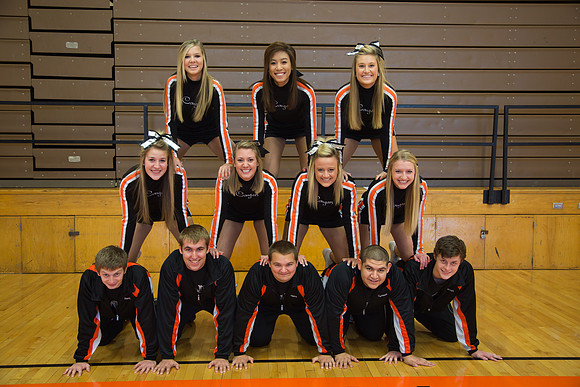Cheer Var Winter Seniors-8T5A9408