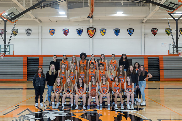Basketball Girls FR C with Coaches KC5A0693-Edit