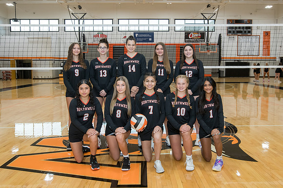 Volleyball FR 0 Team 20240824 AN0I3677-Edit