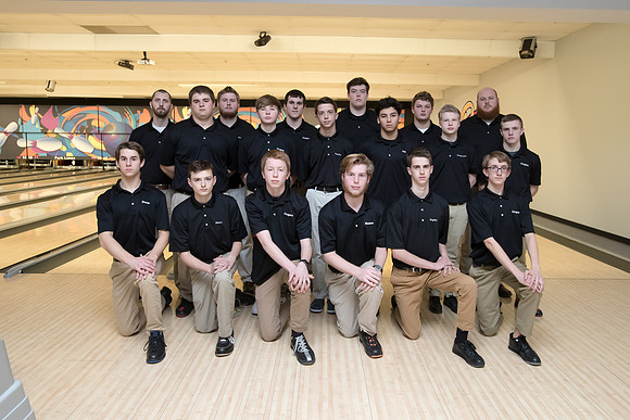 Bowling Boys AN0I6176