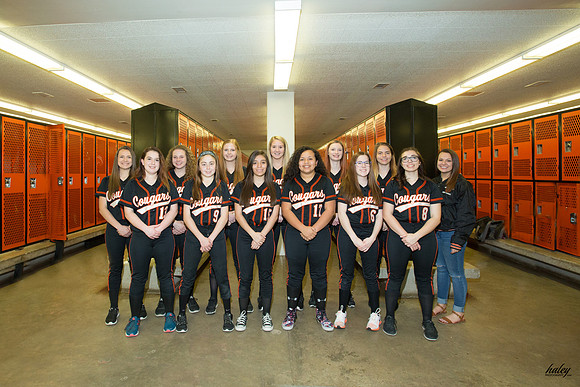 Softball JV team 20170324 8T5A4956-Edit