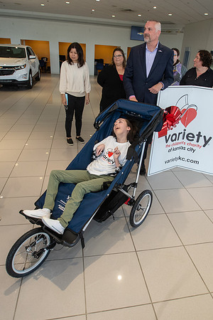Variety McCarthy Auto 20210504 AN0I9137