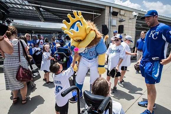 1023_180703 AN0I7211