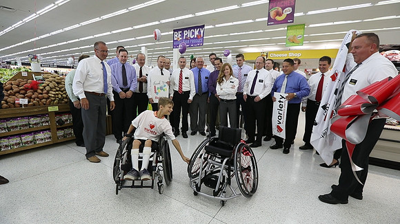 Variety Hy-Vee Award 20180807 AN0I7942-4