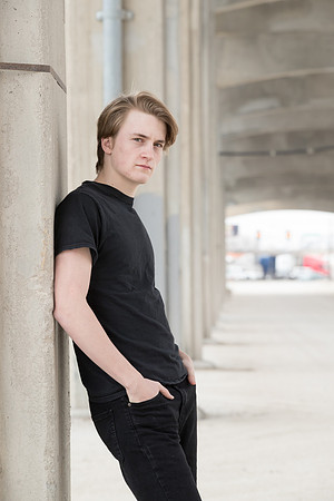 1025 20190324 AN0I9806